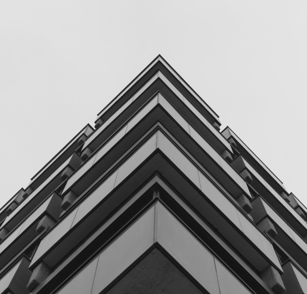 low-angle-shot-grey-concrete-building-representing-modern-architecture